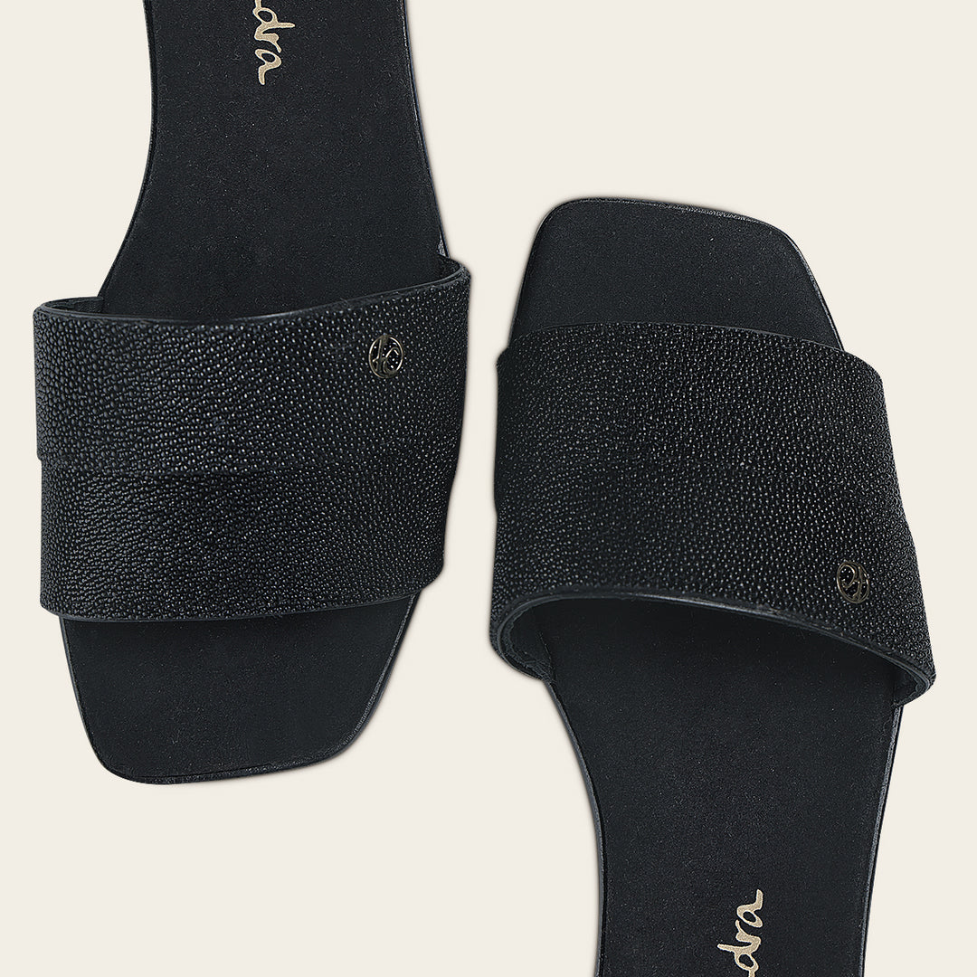 Sandalia en piel genuina de mantarraya para dama