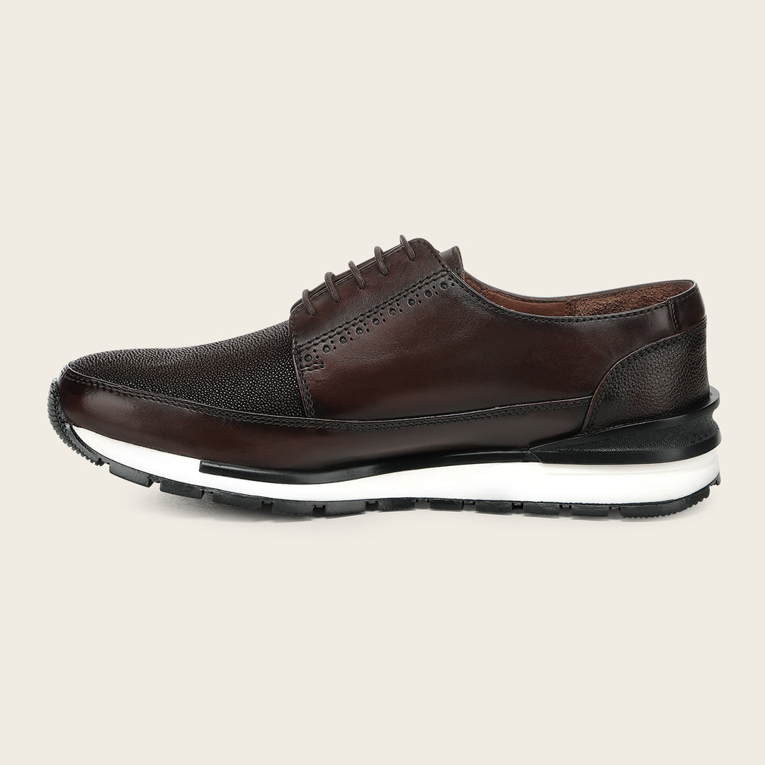 Tenis con piel genuina de mantarraya para caballero