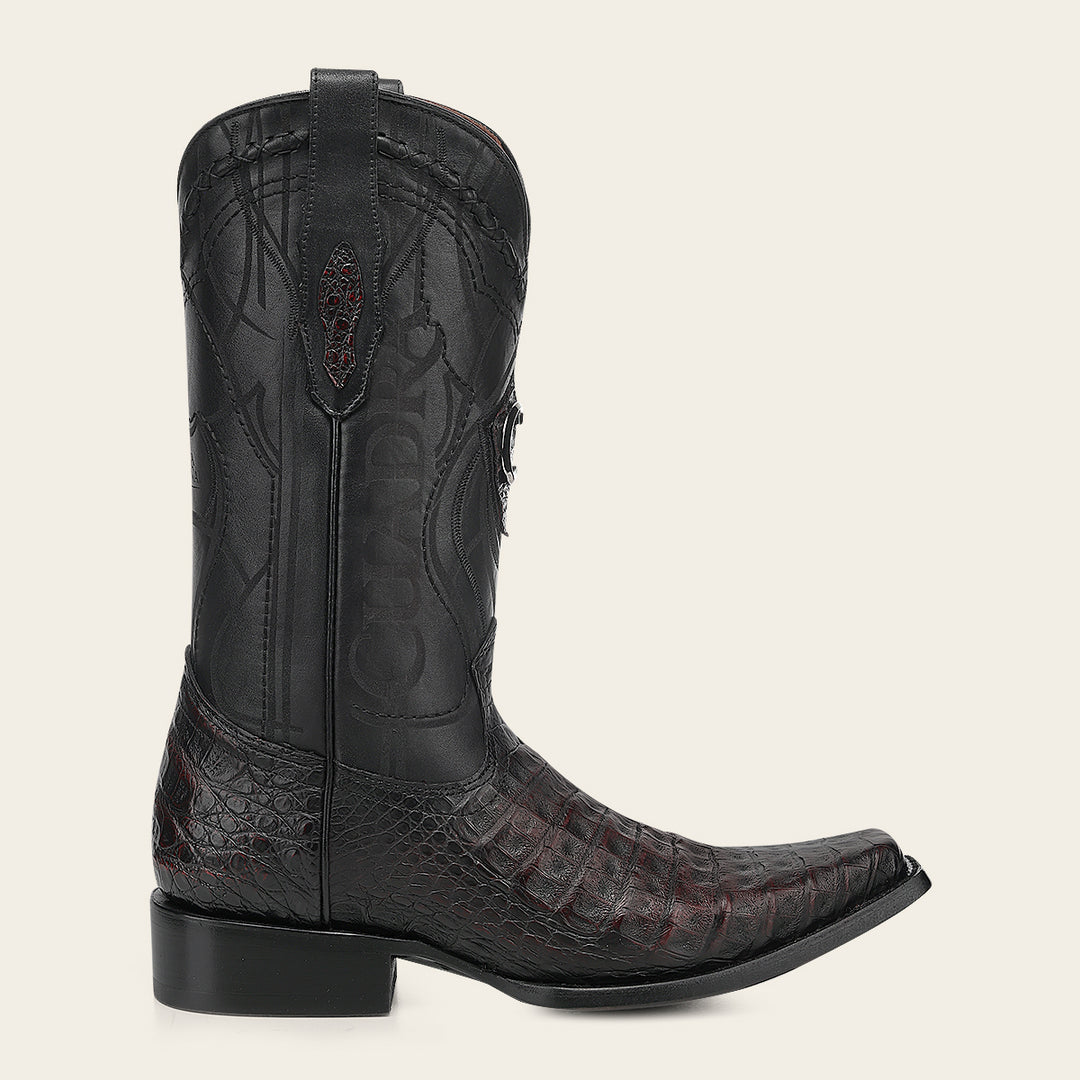 Bota tradicional en piel genuina de fuscus para caballero
