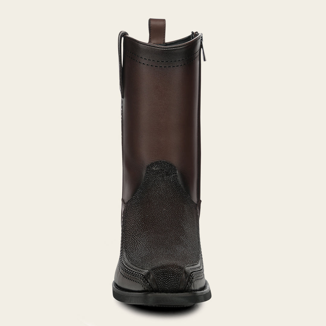 Bota urbana en piel genuina de mantarraya para caballero