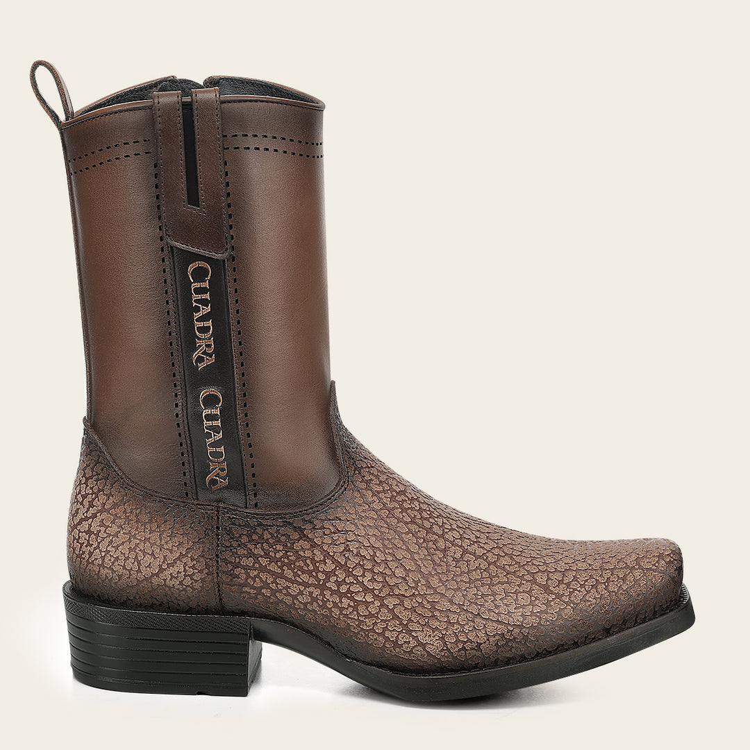 Bota urbana en piel genuina de bisonte para caballero