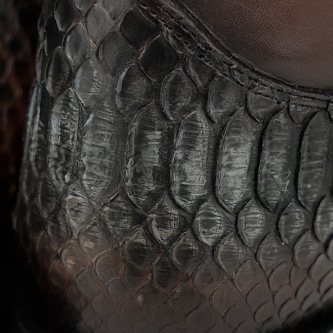Bota urbana en piel genuina de pitón para caballero
