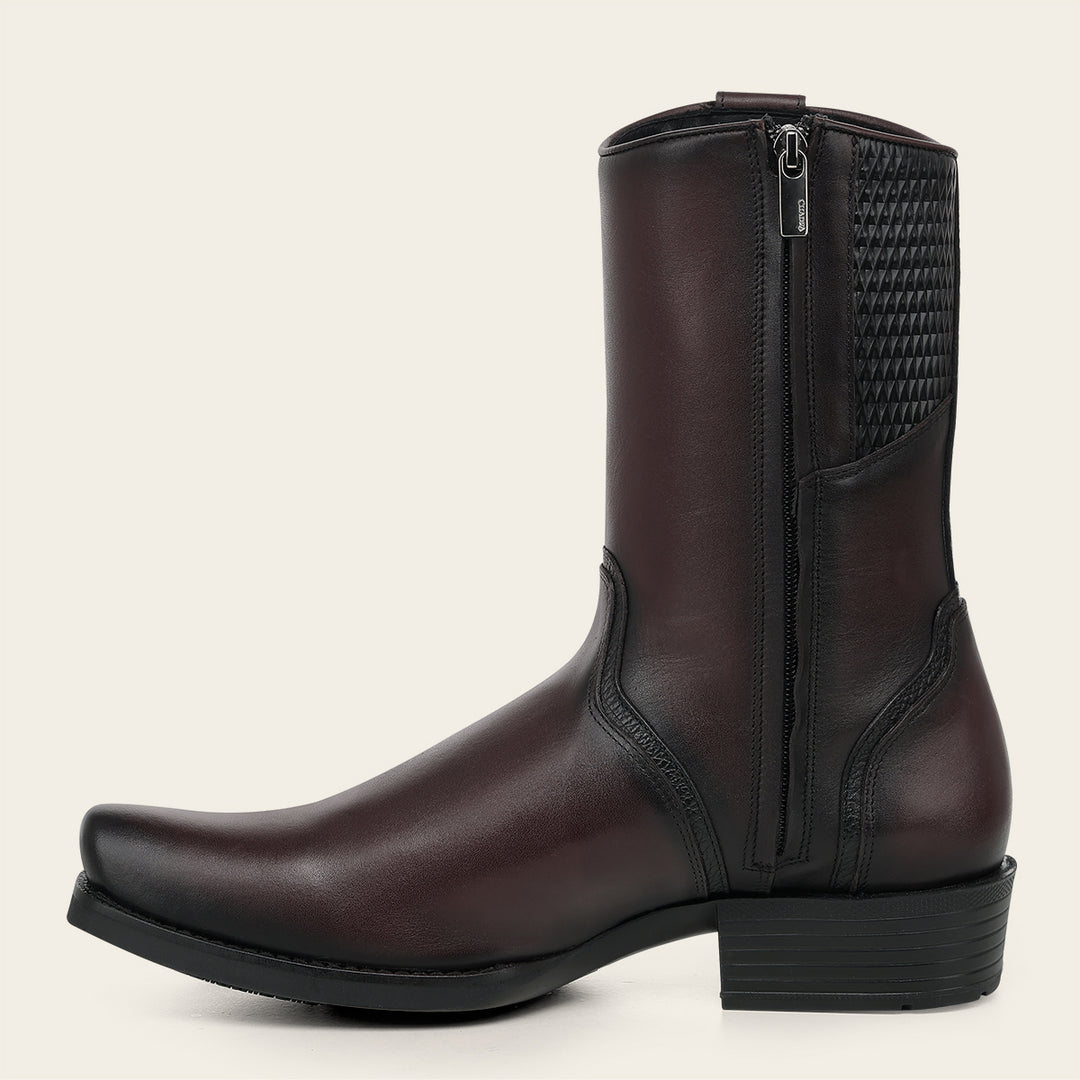 Bota urbana en piel genuina de bovino para caballero