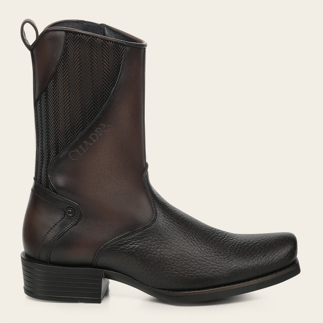 Bota urbana en piel genuina de bisonte para caballero
