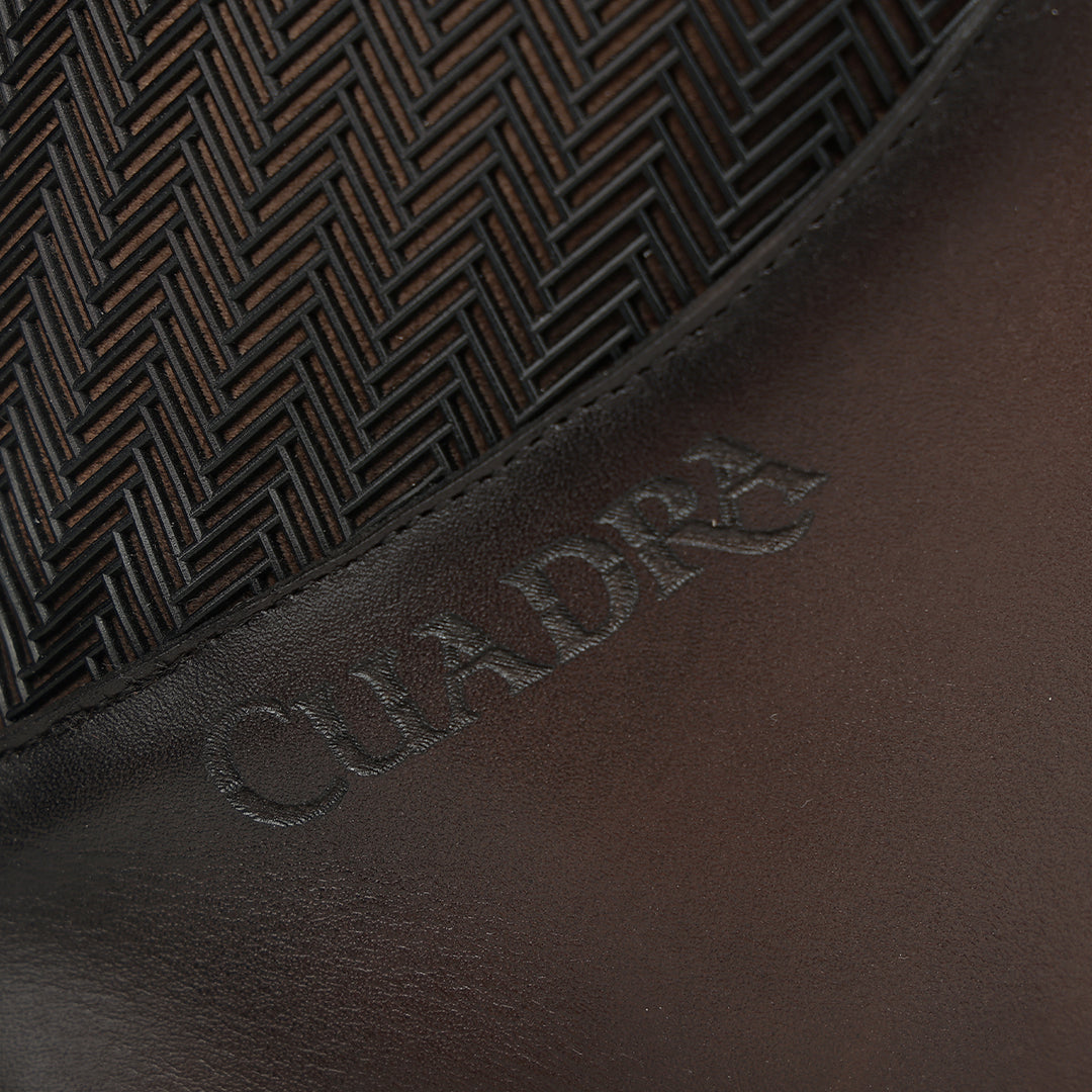 Bota urbana en piel genuina de bisonte para caballero
