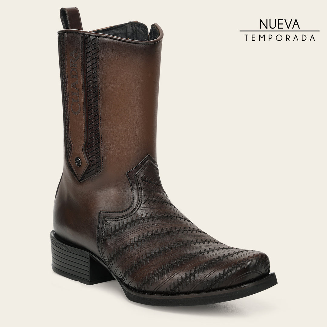 Bota urbana en piel genuina de bovino para caballero