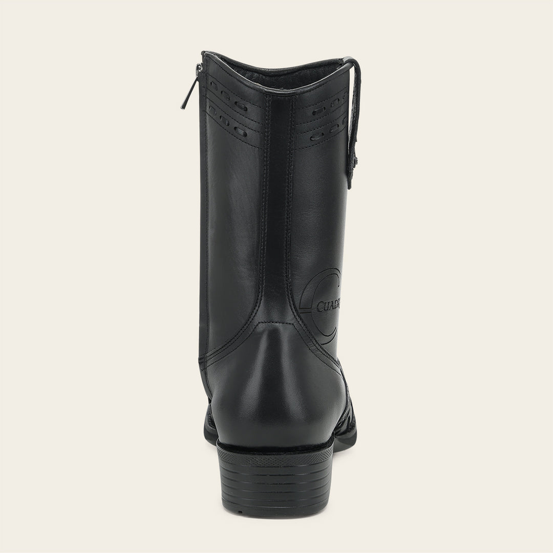 Bota urbana en piel genuina de fuscus para caballero