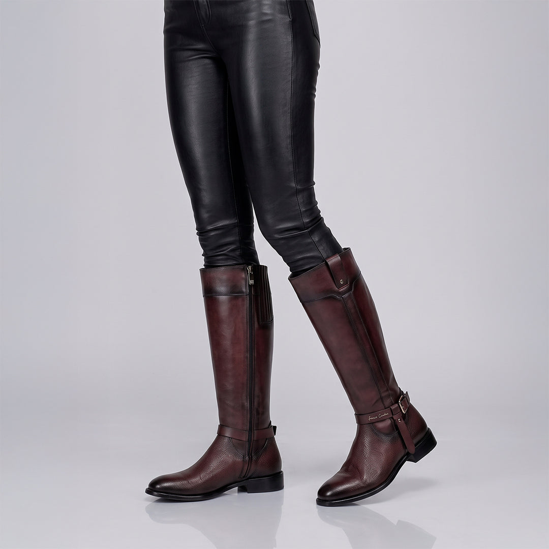 Bota estilo ecuestre en piel genuina de venado para dama