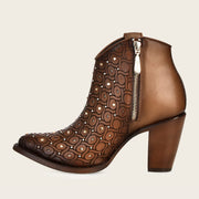 Botín tradicional en piel genuina para dama Botas y Botines 