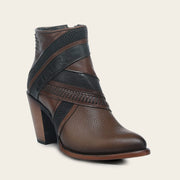 Botín tradicional para dama en piel genuina Botas y Botines 