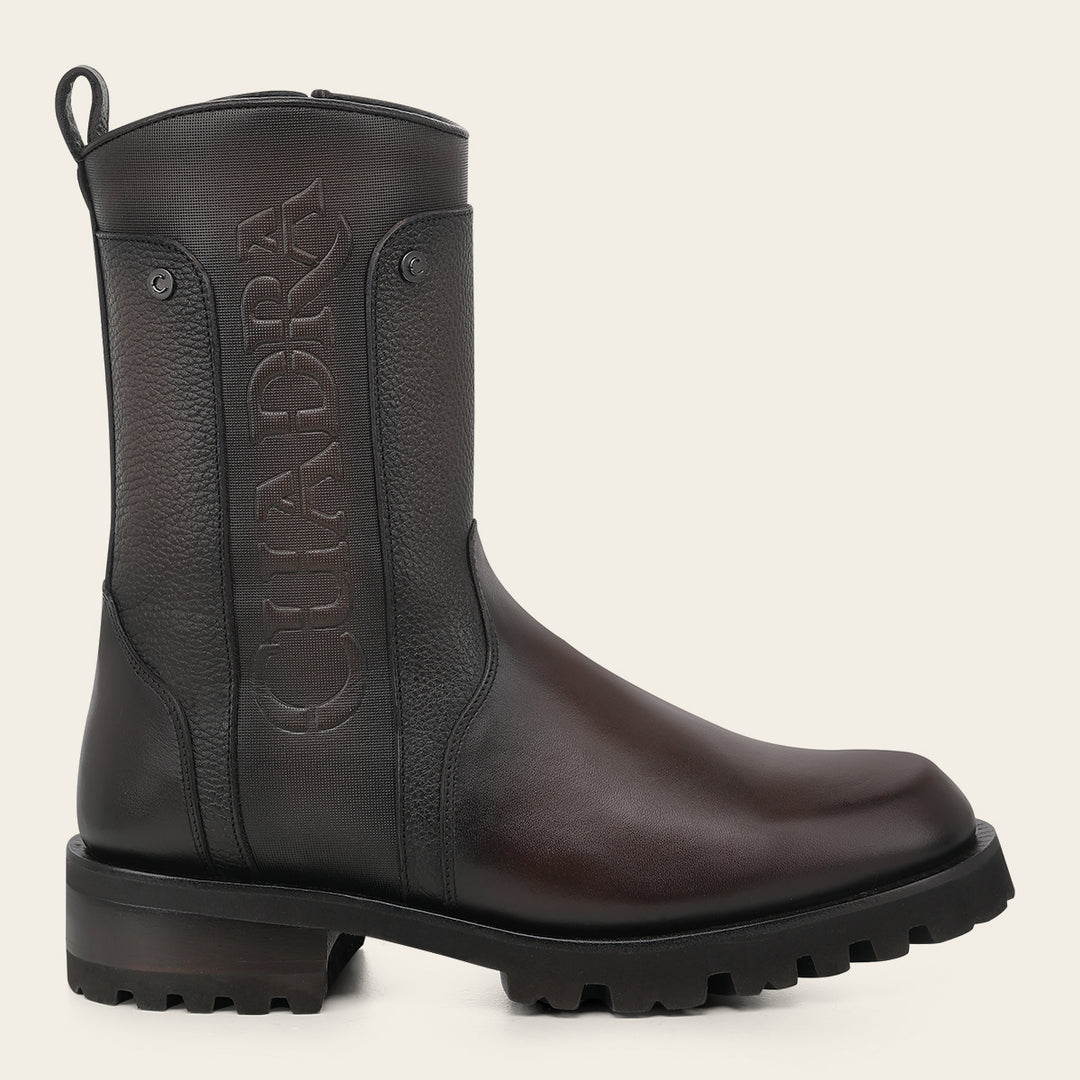 Bota urbana en piel genuina de bovino para caballero