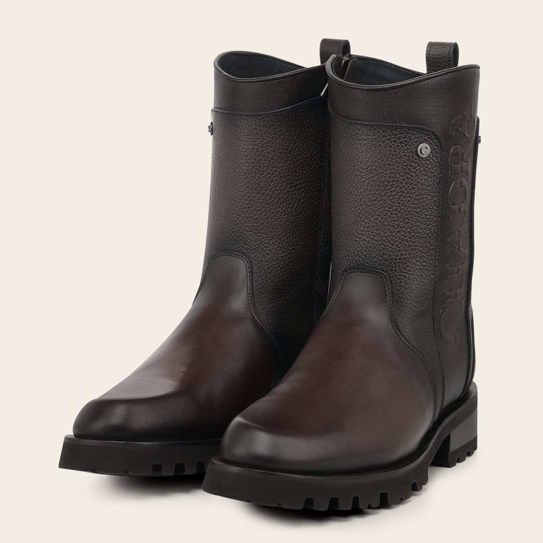 Bota urbana en piel genuina de bovino para caballero