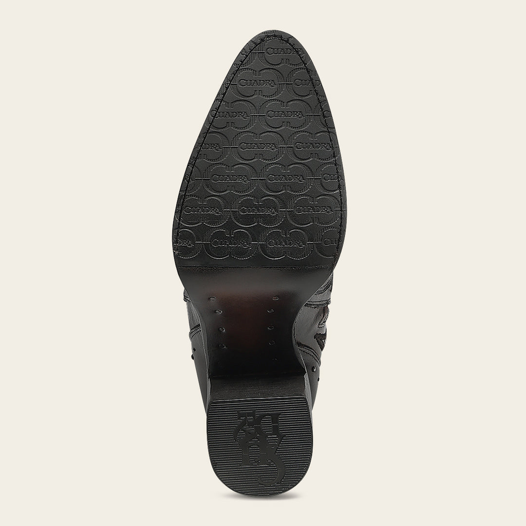 Bota tradicional en piel genuina para dama