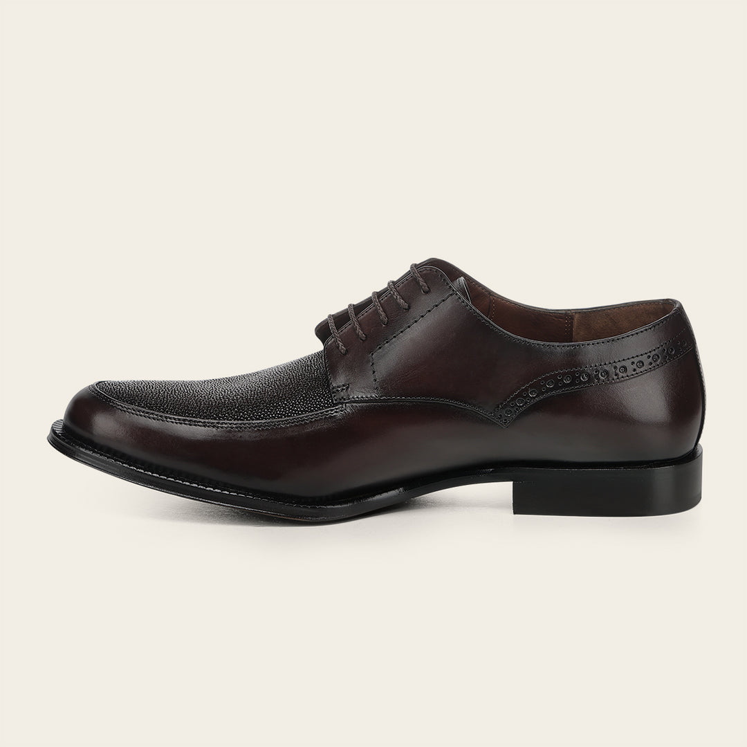 Zapato de vestir tipo Oxford en piel genuina de mantarraya para caballero