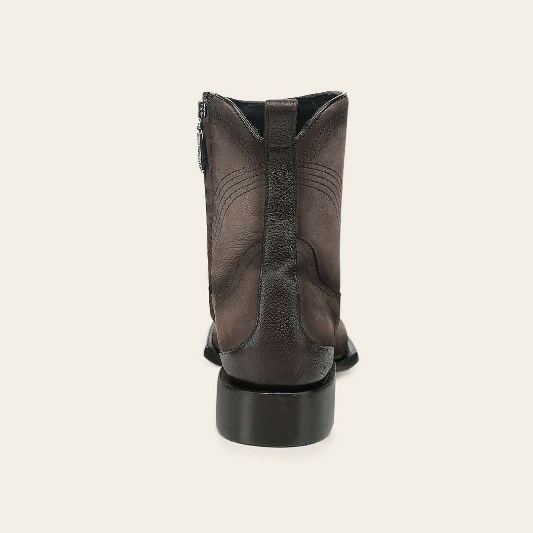 Botín urbano en piel genuina de becerro para caballero