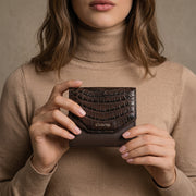 Cartera en piel genuina de alligator para dama