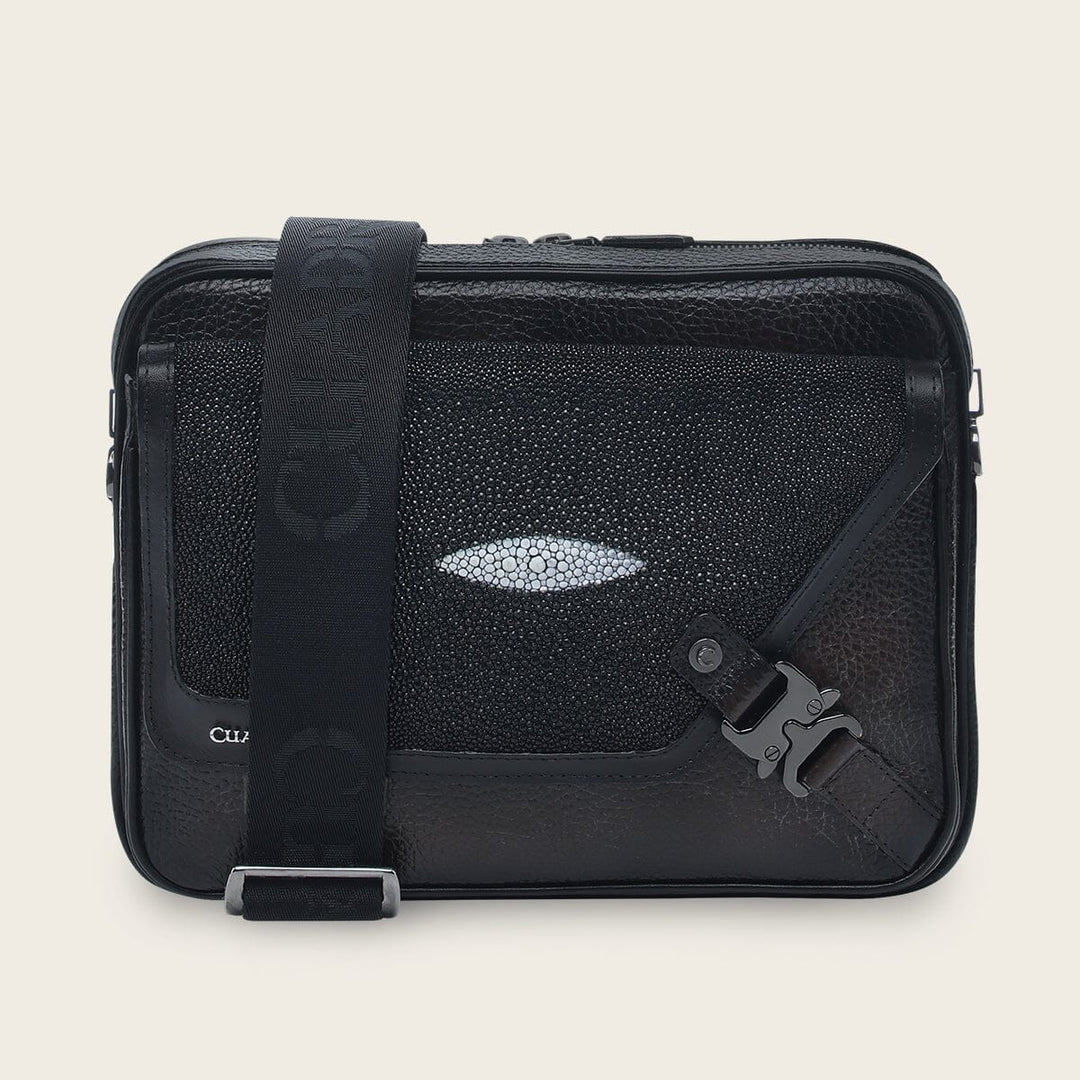 Bandolera para caballero en piel genuina de mantarraya – Cuadra México