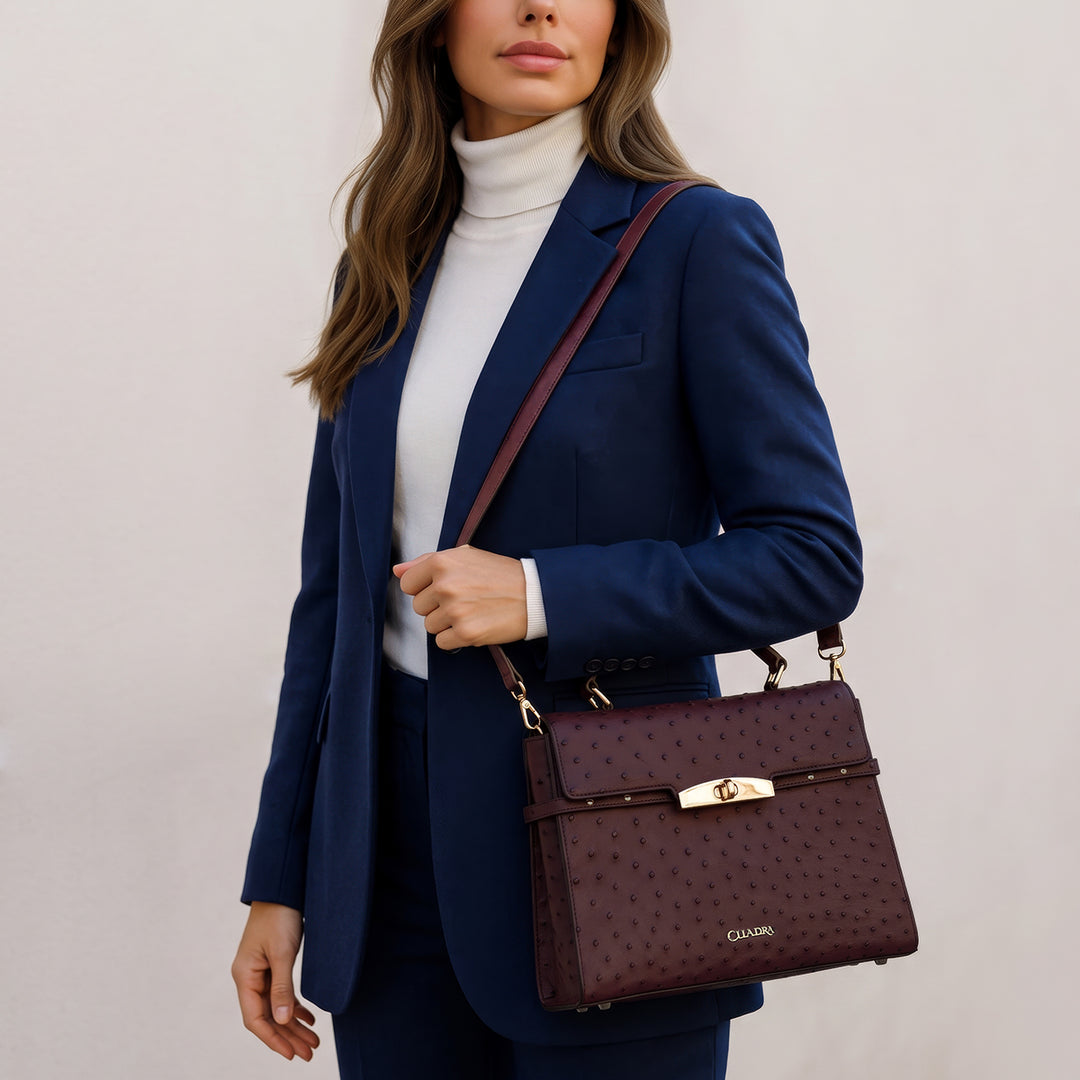Bolso para dama full exotic en piel genuina de avestruz.