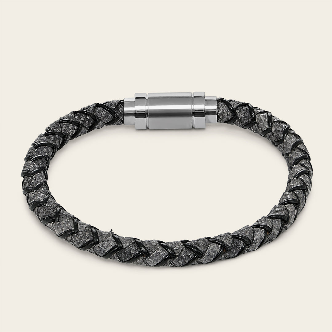 Pulsera en piel genuina de carunga para caballero