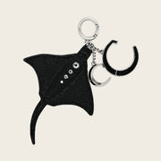 Charm de mantarraya en piel genuina de mantarraya para dama