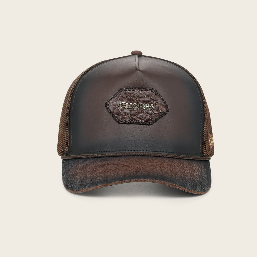 Gorra en piel genuina de fuscus