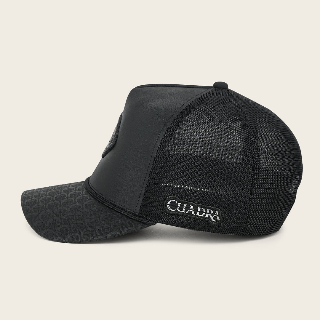 Gorra en piel genuina de mantarraya