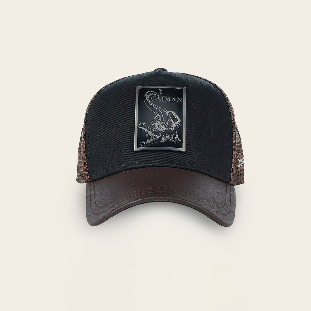 Gorra en piel genuina con diseño de caimán