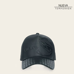 Gorra en piel genuina con diseño de mantarraya