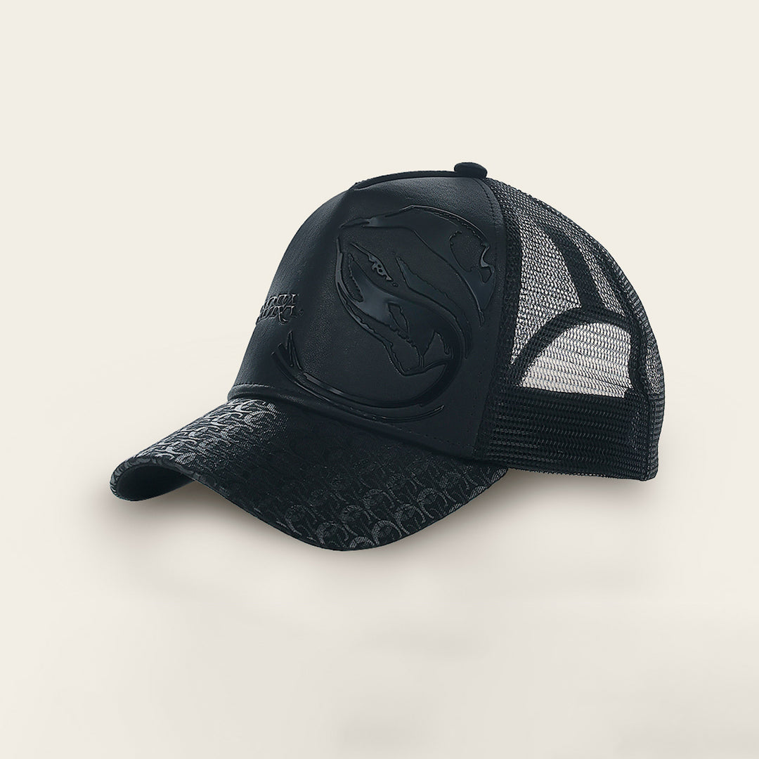 Gorra en piel genuina con diseño de mantarraya