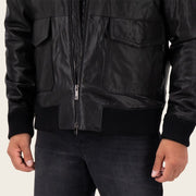 Chamarra en piel genuina con cuello de pelo Ropa 