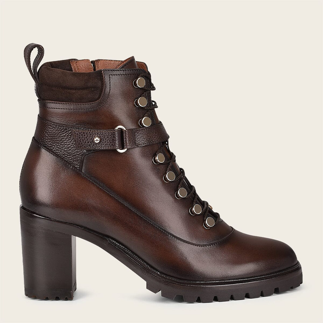 Botín para dama en piel genuina Botas y Botines 