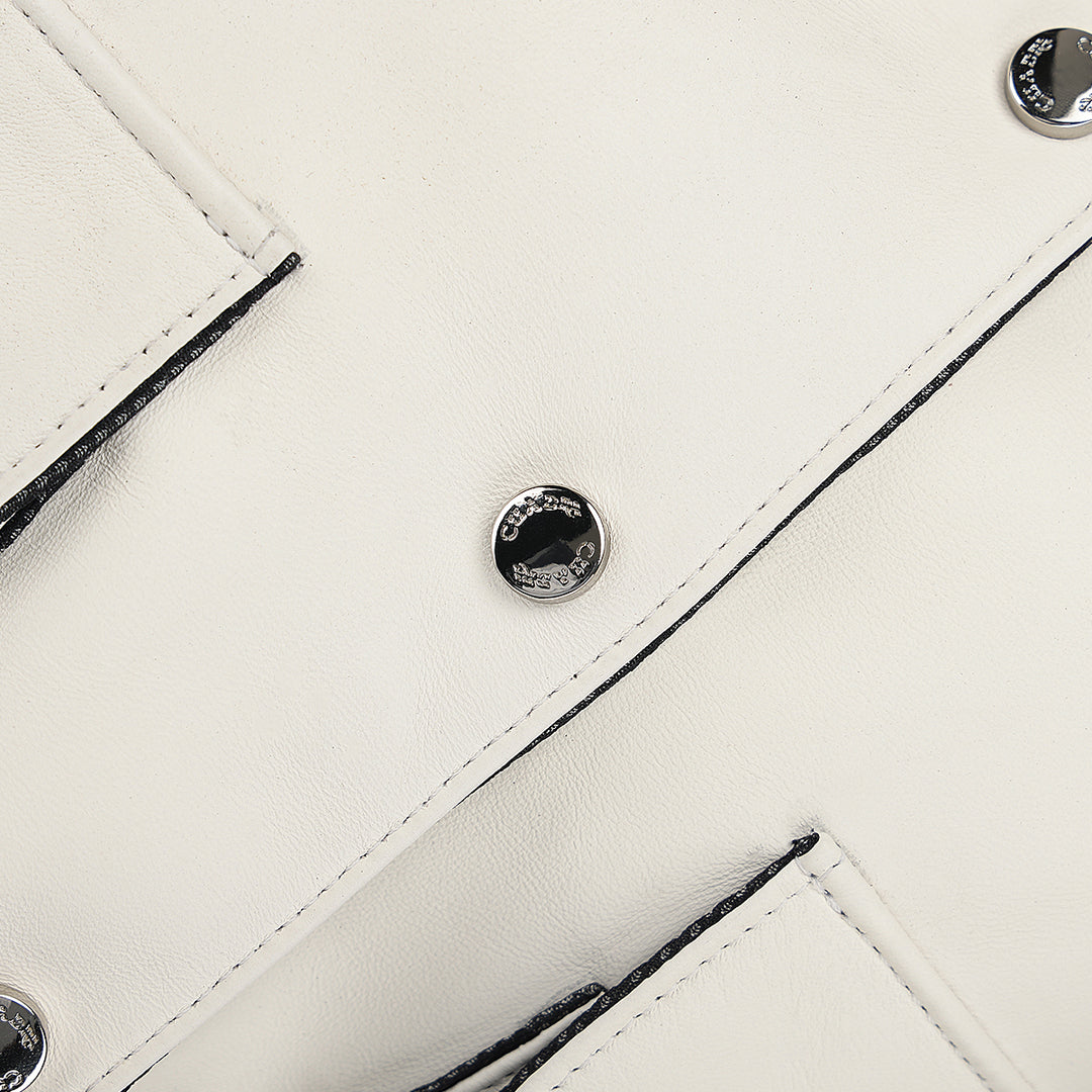 Chamarra en piel genuina de ovino para dama