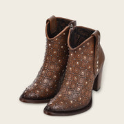 Botín tradicional en piel genuina para dama Botas y Botines 