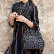 Bolso con logo perforado Bolsos y Maletas 